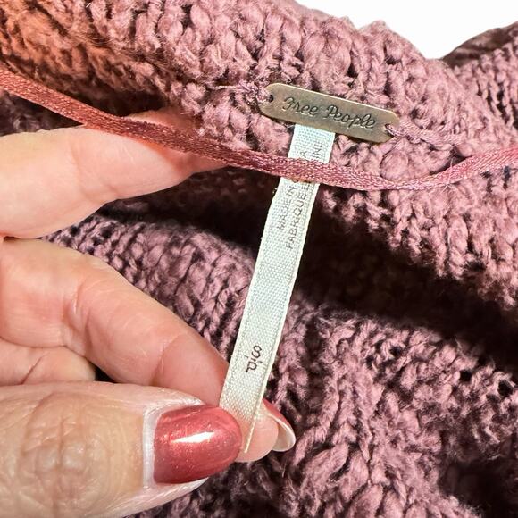 FREE PEOPLE SOFT OVERSIZED PRETTY POINTELLE OPEN KNIT SWEATER BOHO COZY SZ S-XL - Picture 4 of 6